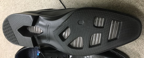 通気口のあるソール・ホーキンス ビジネスシューズ